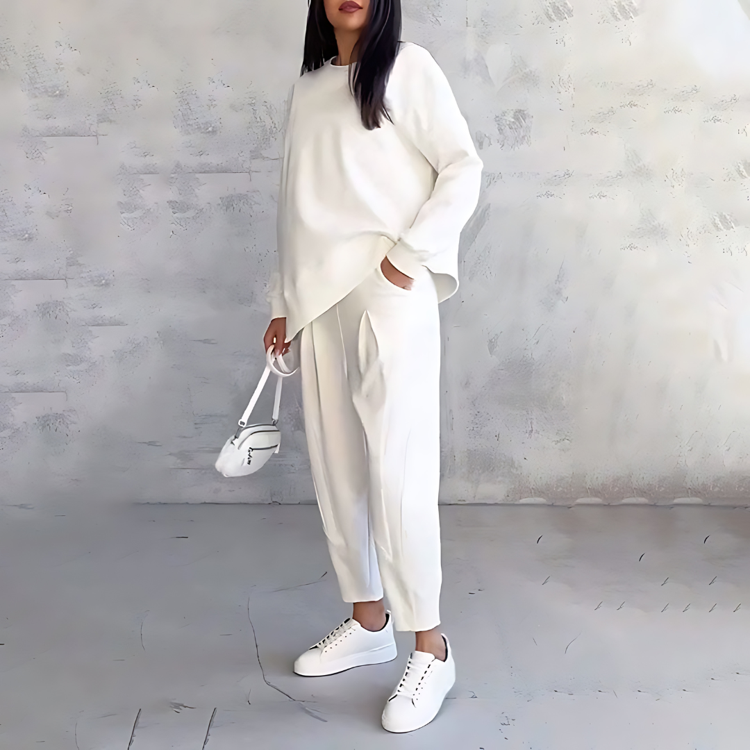 Avenn | Comfortable Two-Piece Set