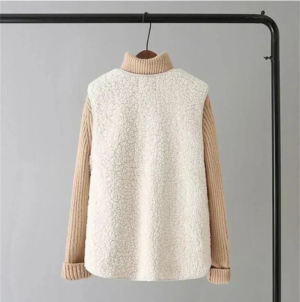 Hayden Annelore | Classic Cardigan